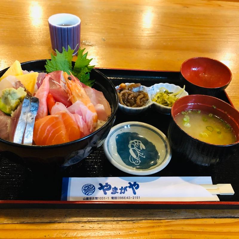 海鮮丼(やまがや )