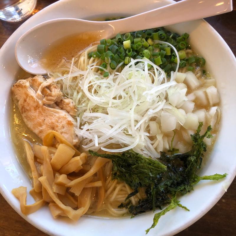 濃厚鶏白湯 （塩醤油）(飛翔 )