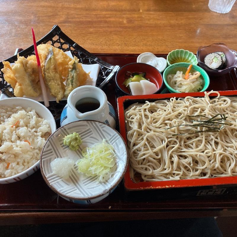 烏賊と鱧の天ぷら定食(京都有喜屋 和蕎庵 )