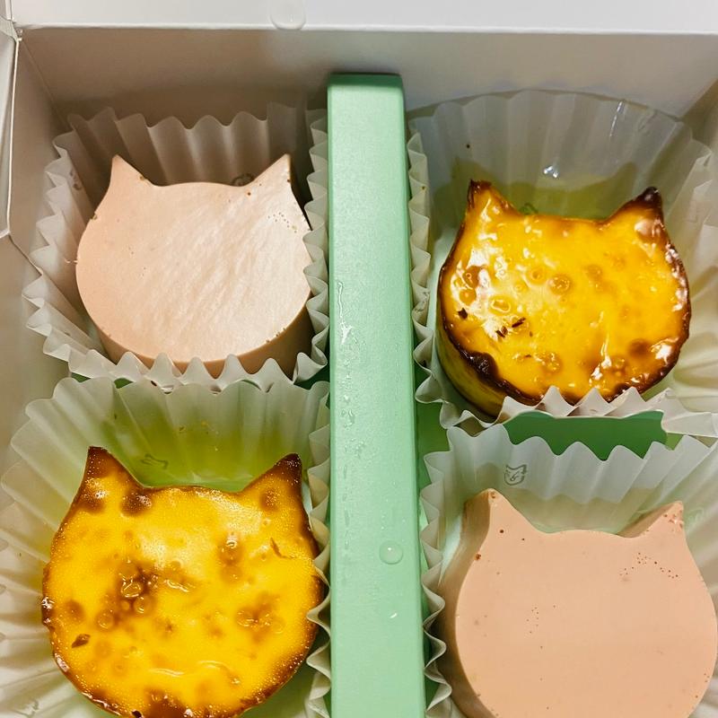 にゃんちープレーン&にゃんちーいちごセット(パステル イオンナゴヤドーム前SC店 （なめらかプリン / ケーキ）)