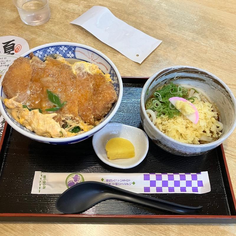 かつ丼(富士吉食堂本店)