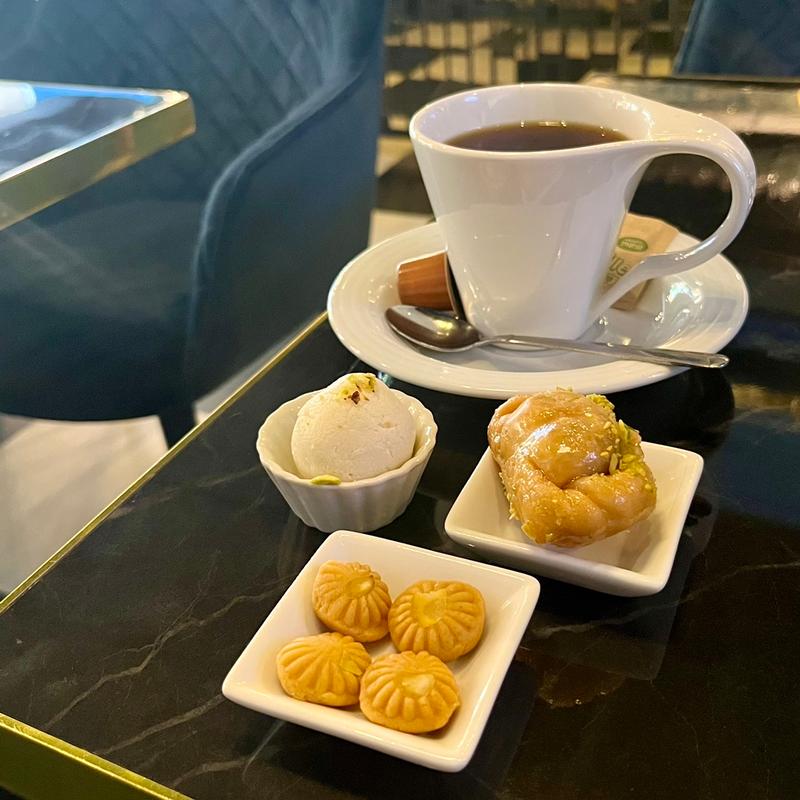 ミタイ(インド料理ムンバイ四谷店 + The India Tea House)