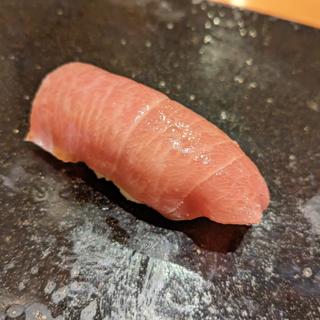 塩釜産本マグロとろ(鮨まつうら)