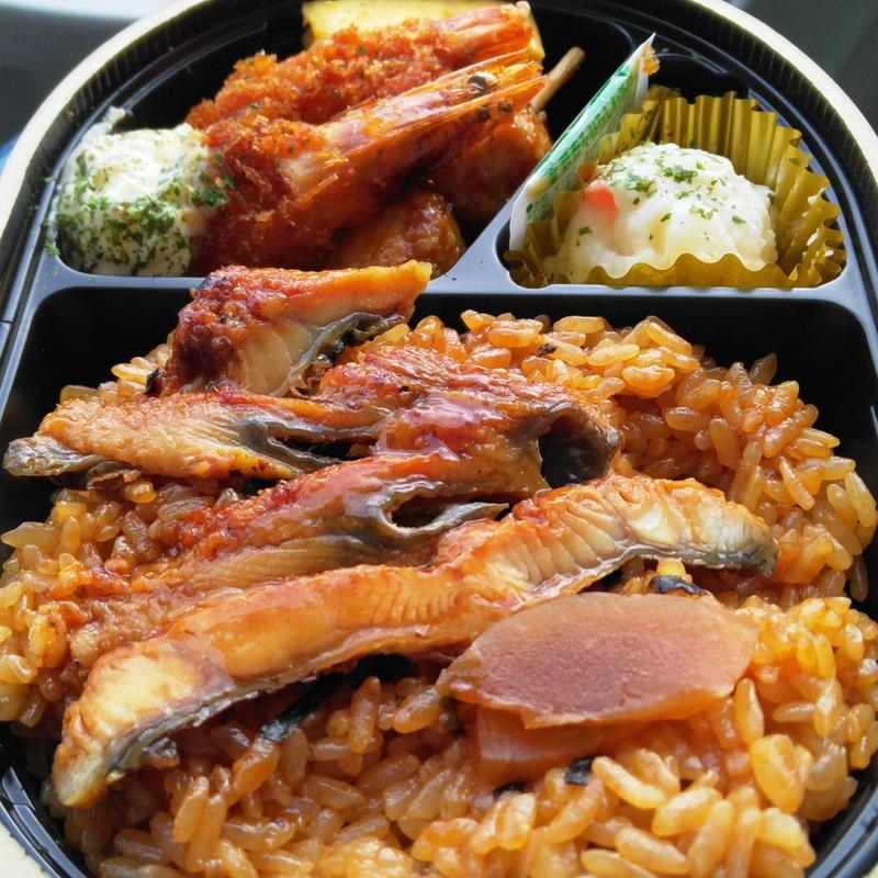 愛知県三河一色産鰻のまぶし弁当(eashion 武蔵小杉東急フードショースライス店)