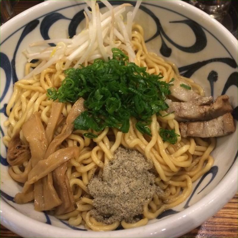 (麺鮮醤油房 周月 山口平生店 )