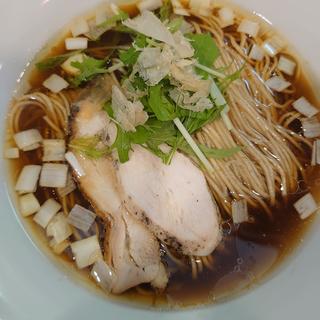 醤油らぁ麺(そば〜じゅ(RAMEN SAUVAGE))