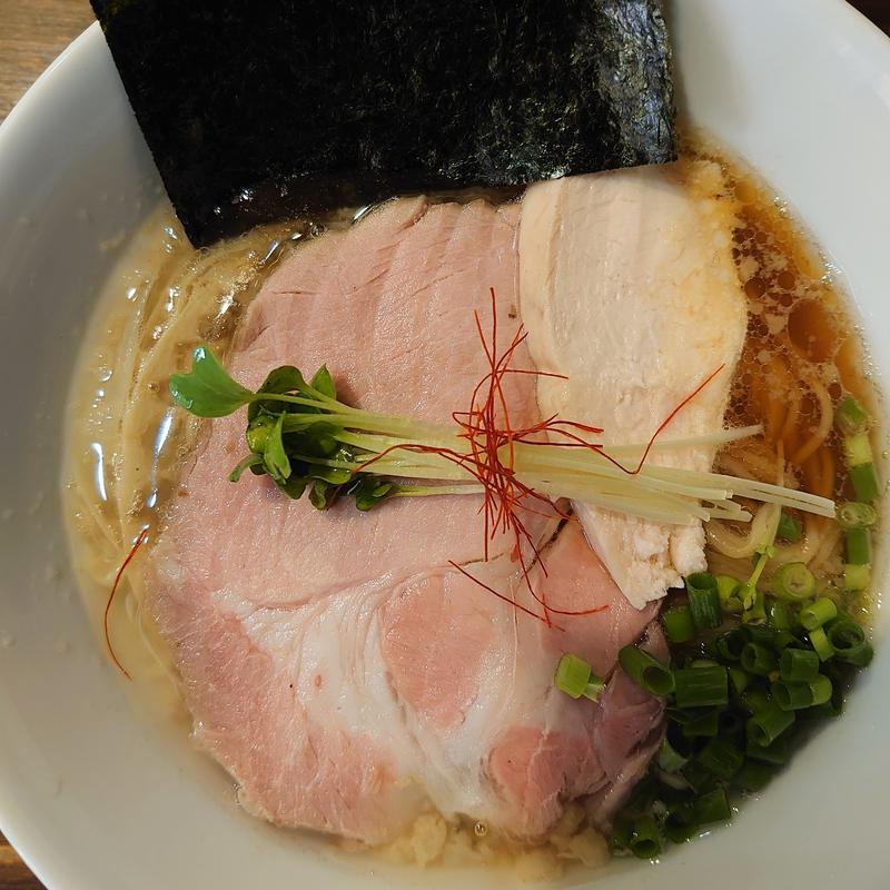 背脂鶏清湯らーめん（醤油）(小島流 （コジマリュウ）)