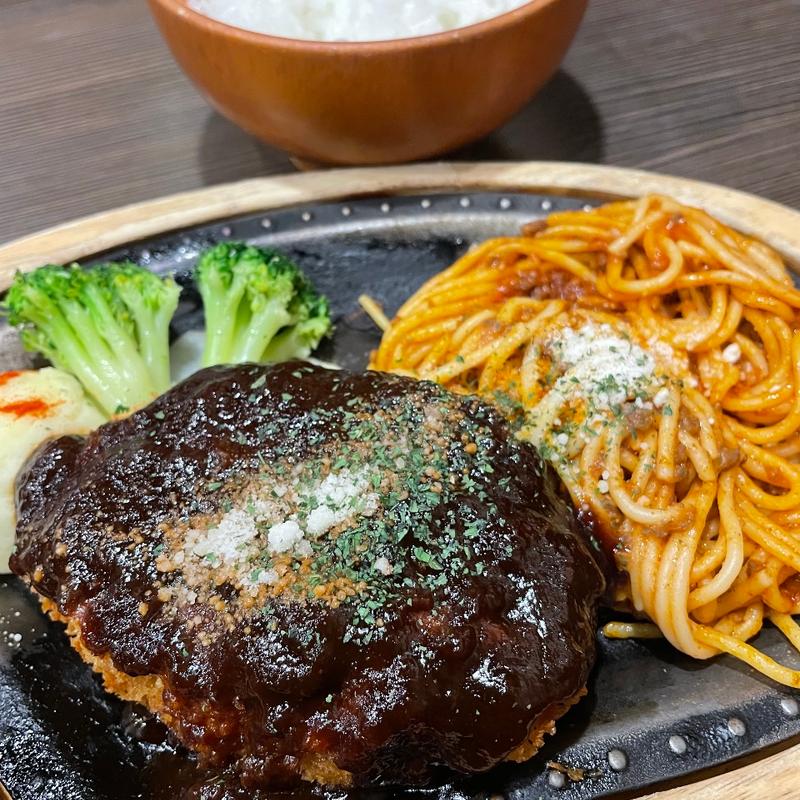 鉄板メンチカツスパ(びっくりドンキー イオン八幡東店)