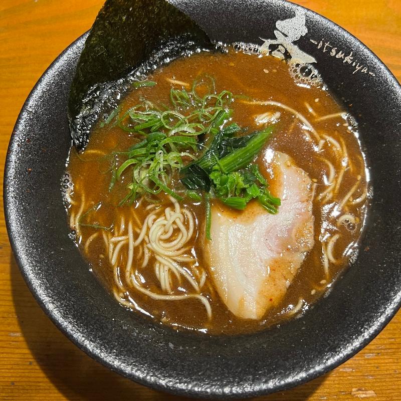 魚介豚骨辛ラーメン 中辛(斎家 （イツキヤ）)