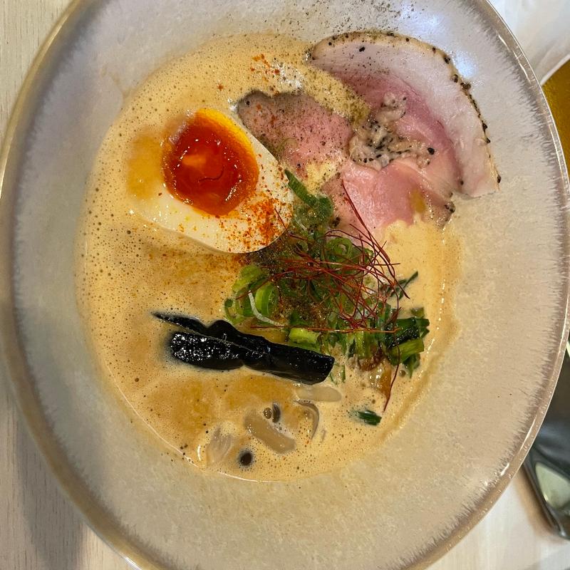 味噌ぱいたんらーめん(鶏と魚介らぁ麺komugi)