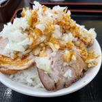 チャーシューラーメンとチャーシュー丼セット