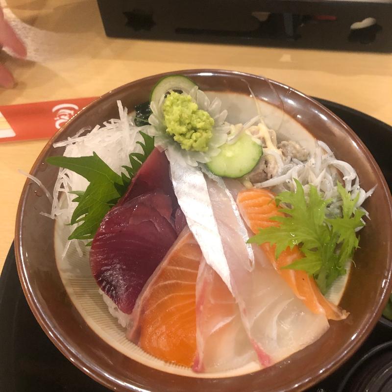 海鮮丼(おぎん )