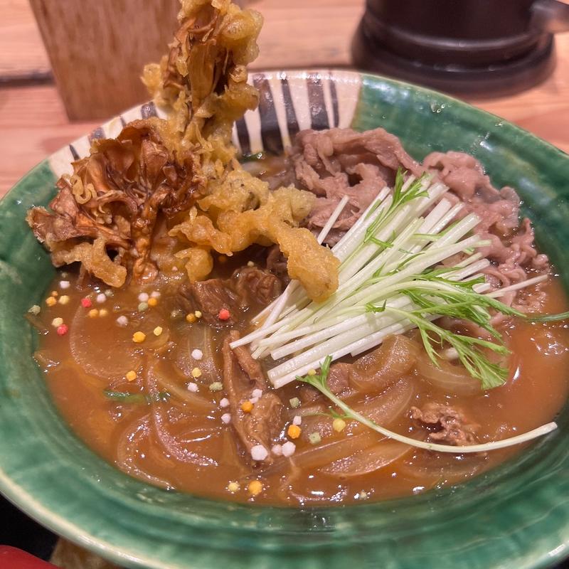 肉カレーうどん(難波千日前 釜たけうどん 八重洲北口)