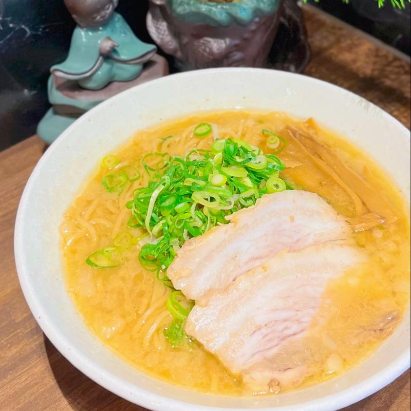 京都背脂醤油ラーメン(祇園らーめん京都総本店)