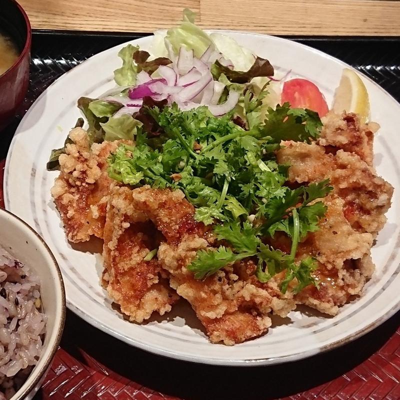 スイートチリのアジアン唐揚げ定食(大戸屋ごはん処 ノースポートモール店)