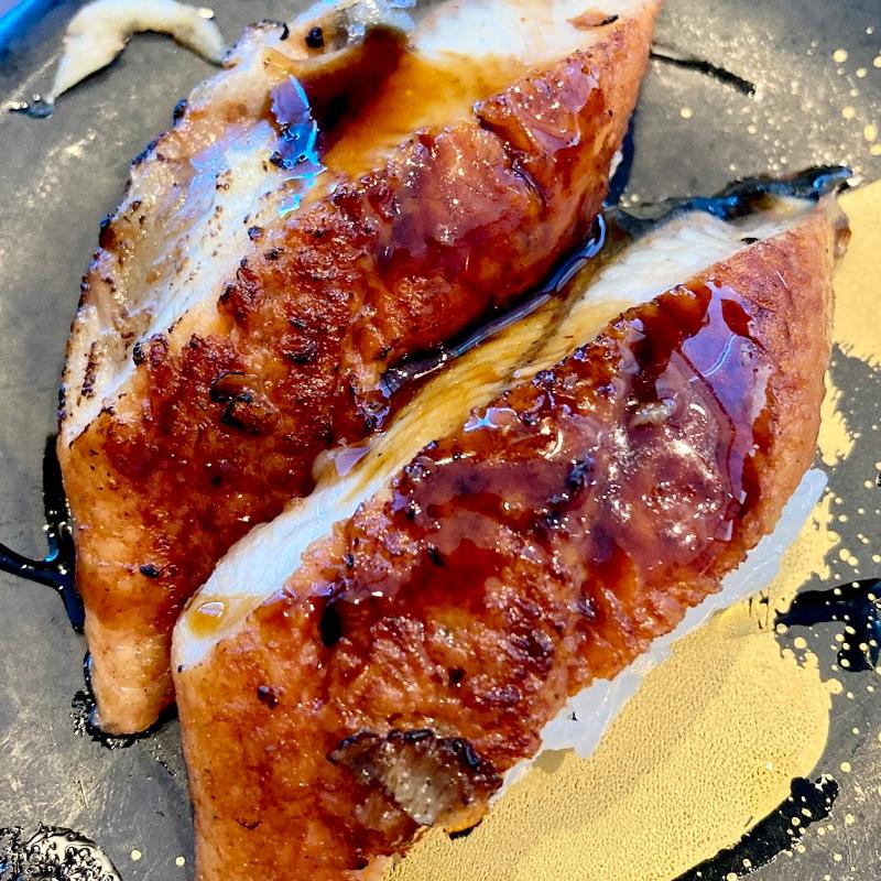 厚切り炙りうなぎ(回転寿し仁 あべのハルカスダイニング店)