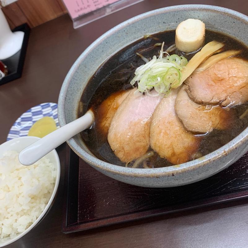 ちゃぁーしゅうめん　くろ(らぁめんや)