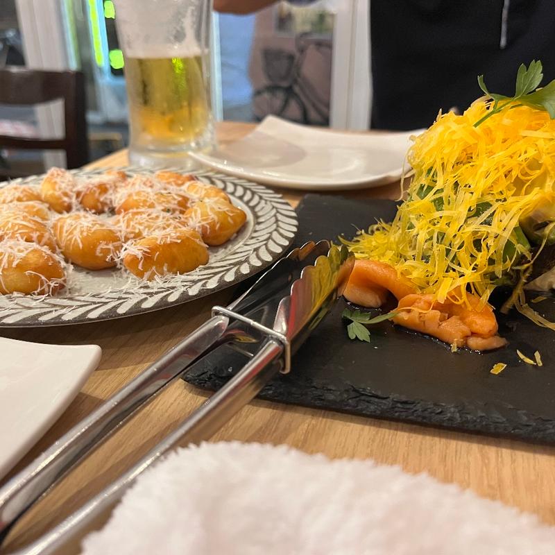 (湯島ワンズラクレット チーズバル 野菜&ワイン)