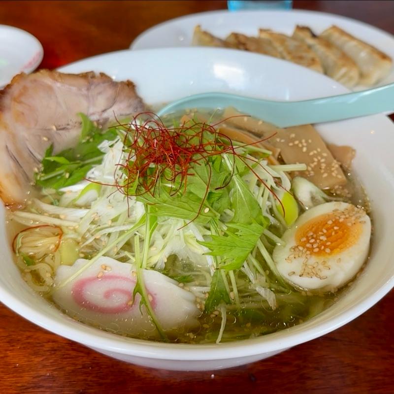 赤い屋根塩らーめん(和洋居酒屋 赤い屋根)