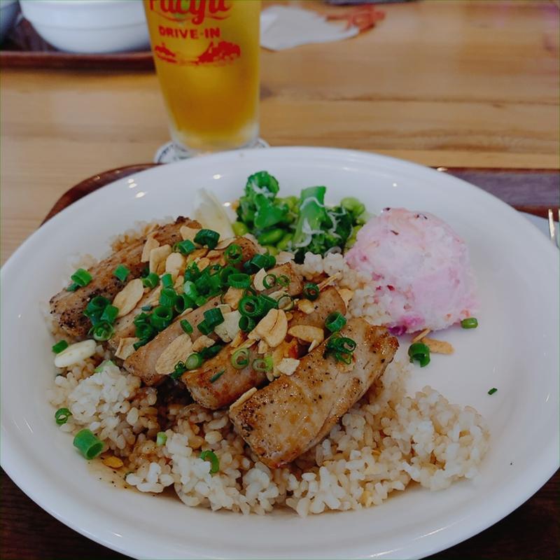 ガーリックアヒステーキ(パシフィックドライブイン)