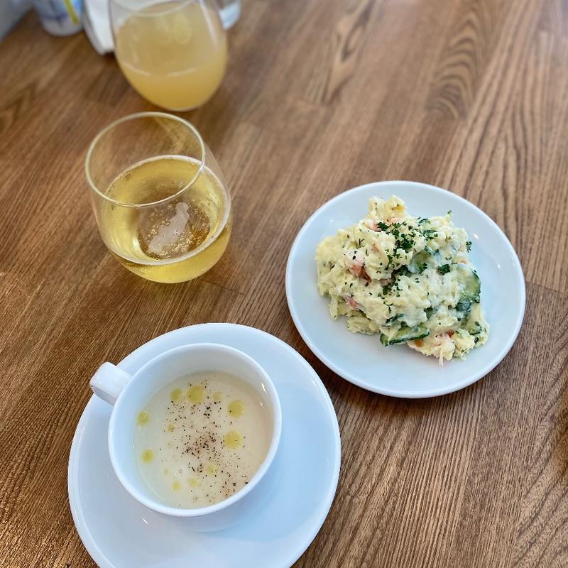 ランチセット ラピッド 本日のスープ(蕎麦と林檎と)