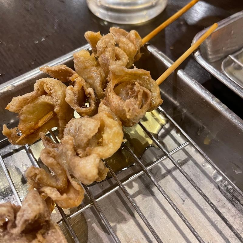 鶏皮(串かつだるま なんば本店)