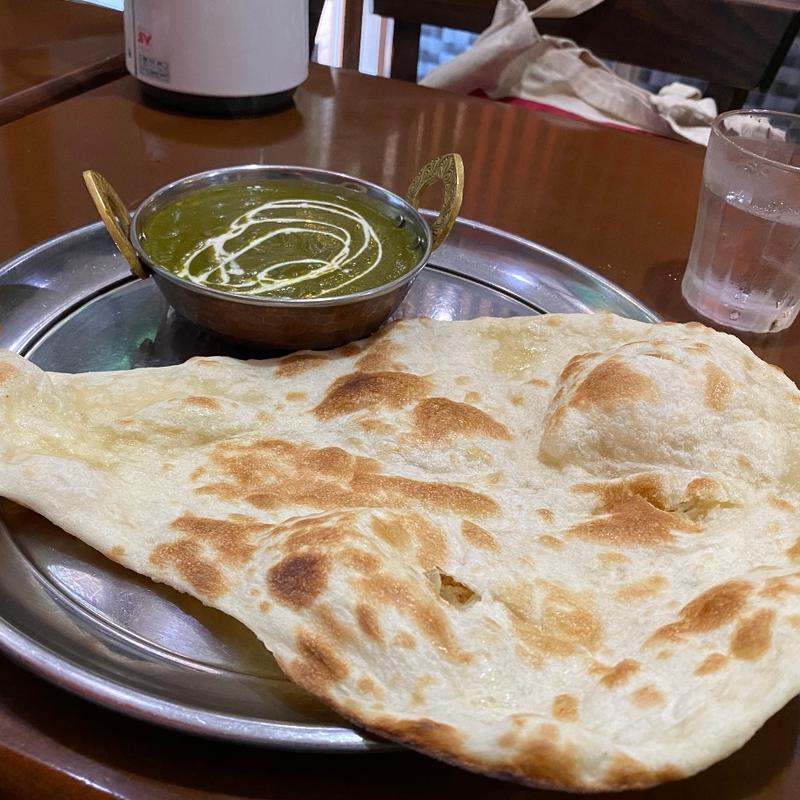 ほうれん草マトンカレー(シバ マハル (Shiva Mahal))