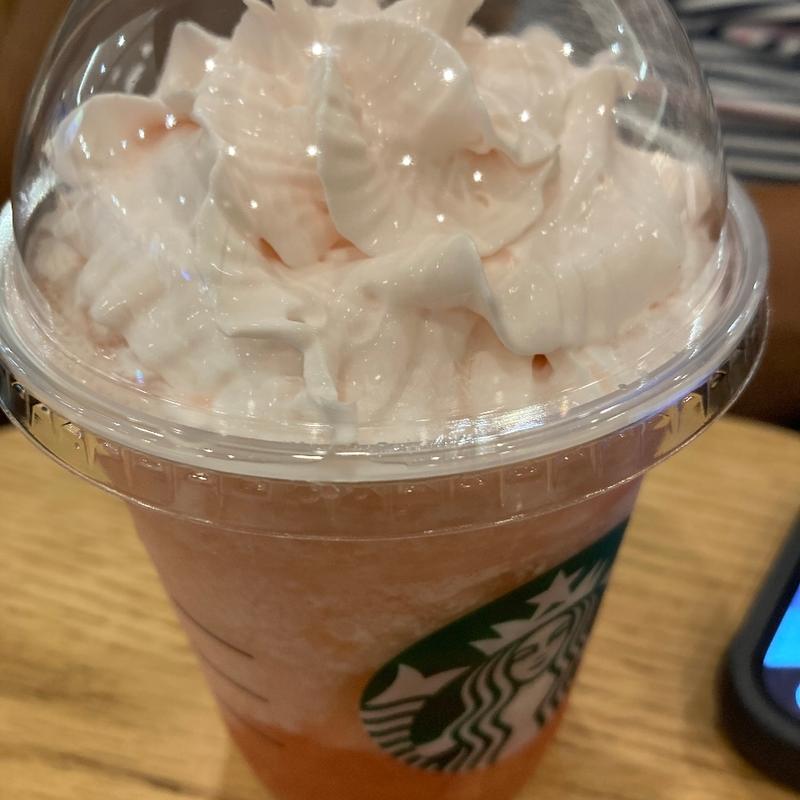 ピーチフラペチーノ(スターバックスコーヒー アピタ長津田店)