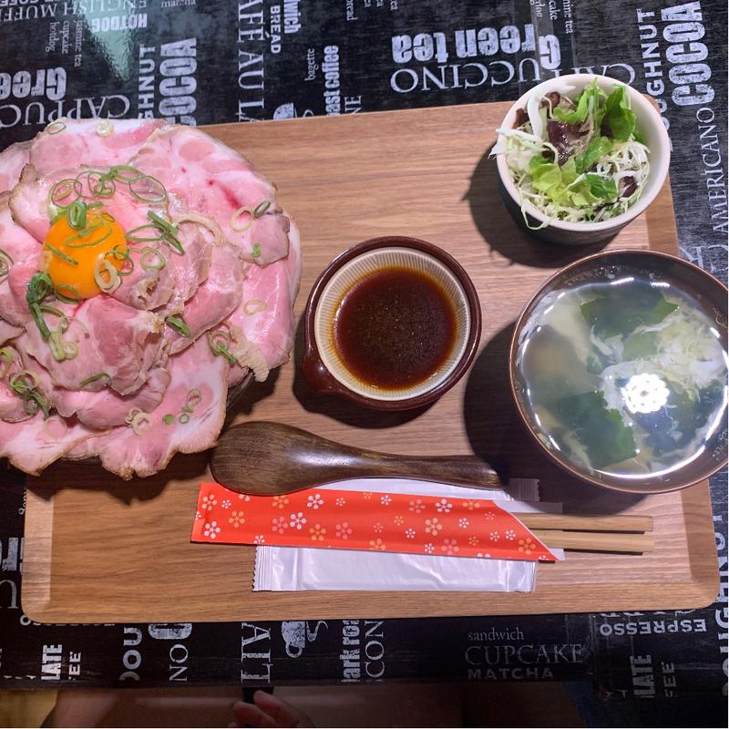 ポーク丼(食匠 なる花)