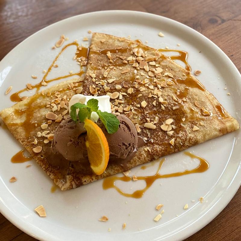 アーモンド＆キャラメル(カフェ・ドゥ・リエーヴル うさぎ館)