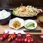 野菜炒め定食(めしや 佐藤)