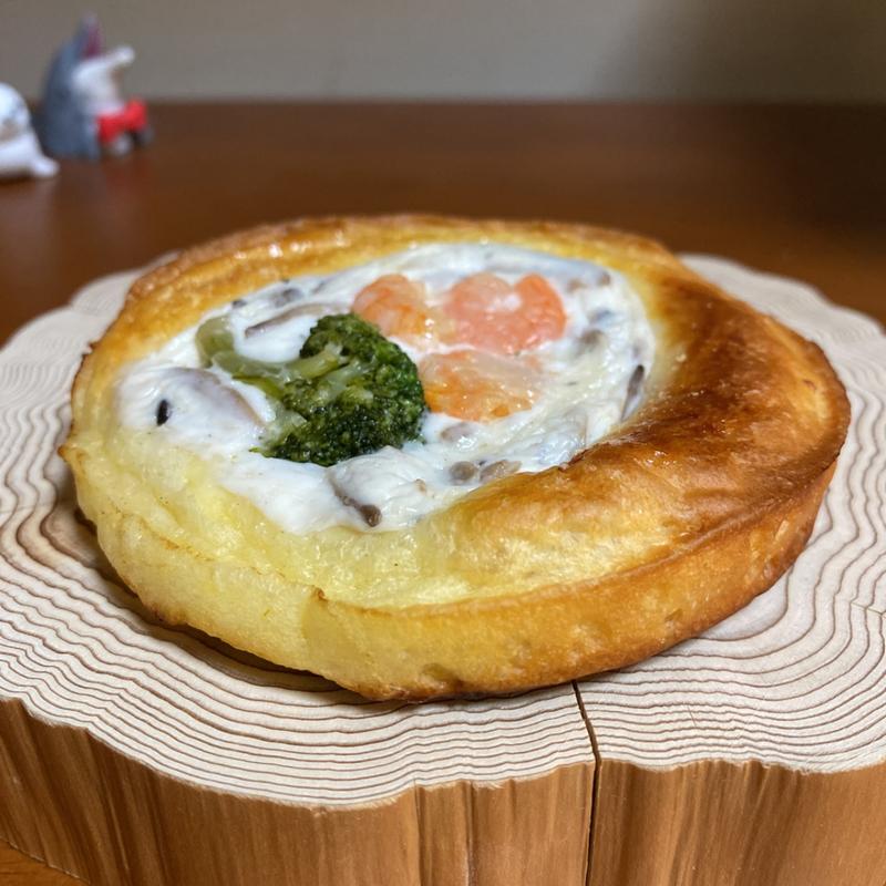 えびとブロッコリーのクリームグラタン(ぱん兄弟)