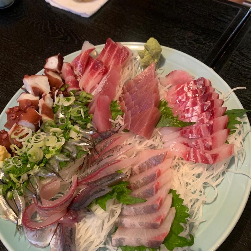 刺身盛り合わせ(黒木 )