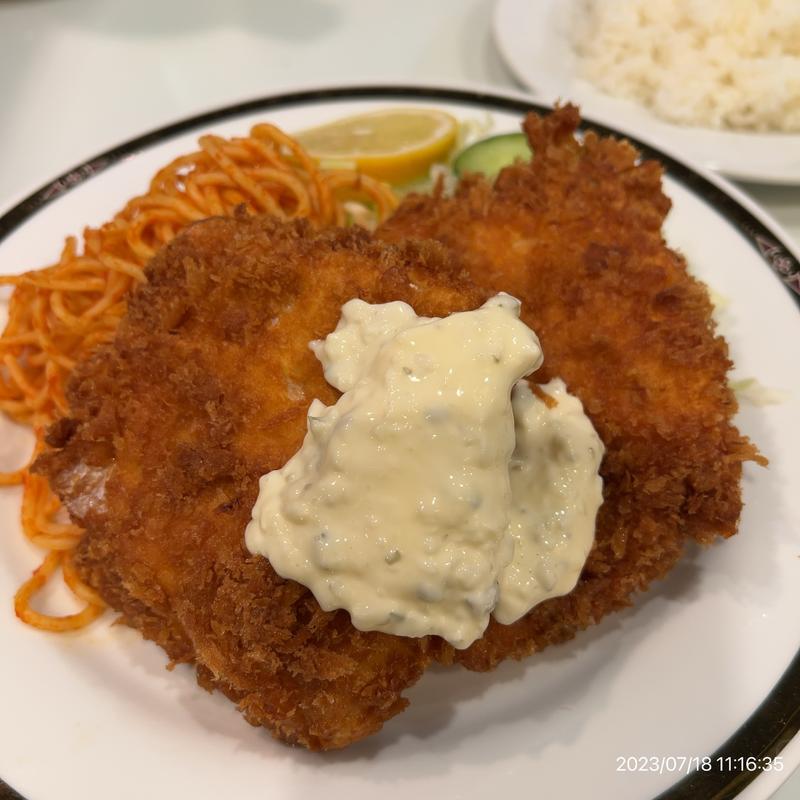 平目のフライ(タカサゴ)