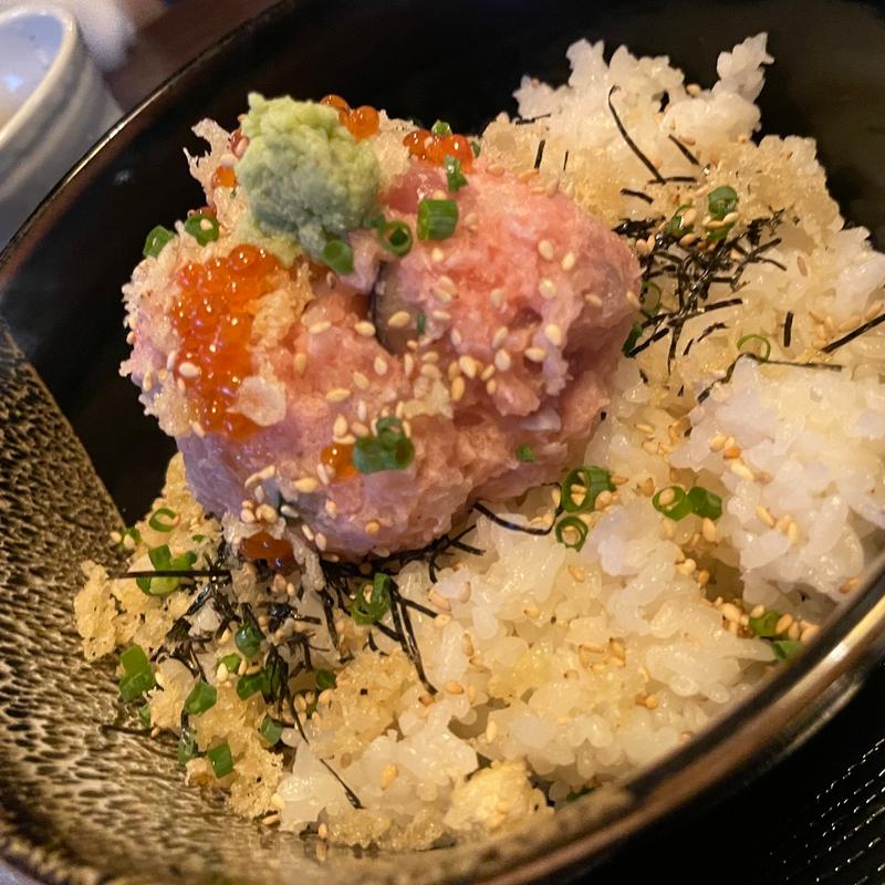 肴とり丼(刺身と天麩羅屋 肴とり(さかなとり) はなれ)