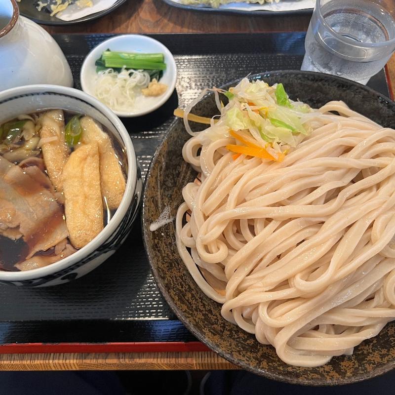 肉汁つけうどん(本格手打ちうどん 笑乃讃)
