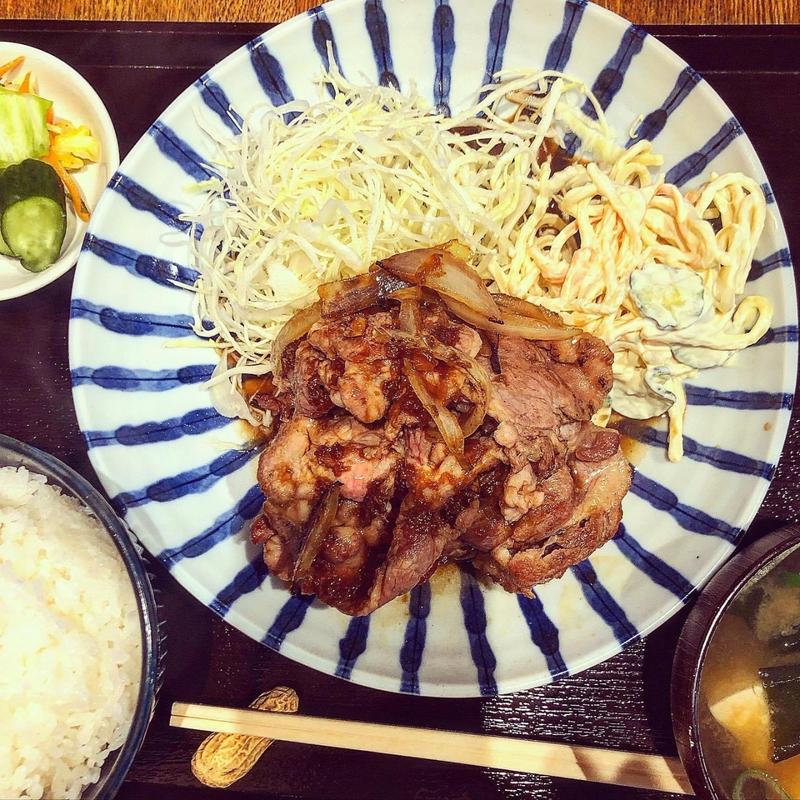 豚肉生姜焼き定食(菱田屋)