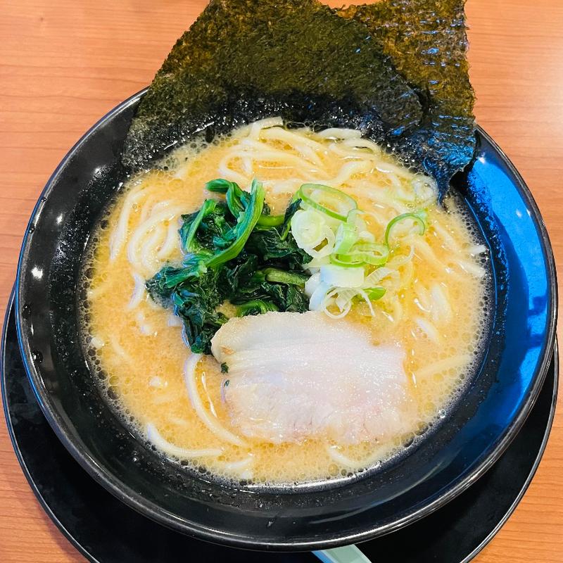 濃厚豚骨らーめん醤油(風神家 新保店)