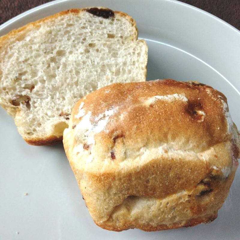 ライ麦フルーツブレッド(土樋パン製作所 )