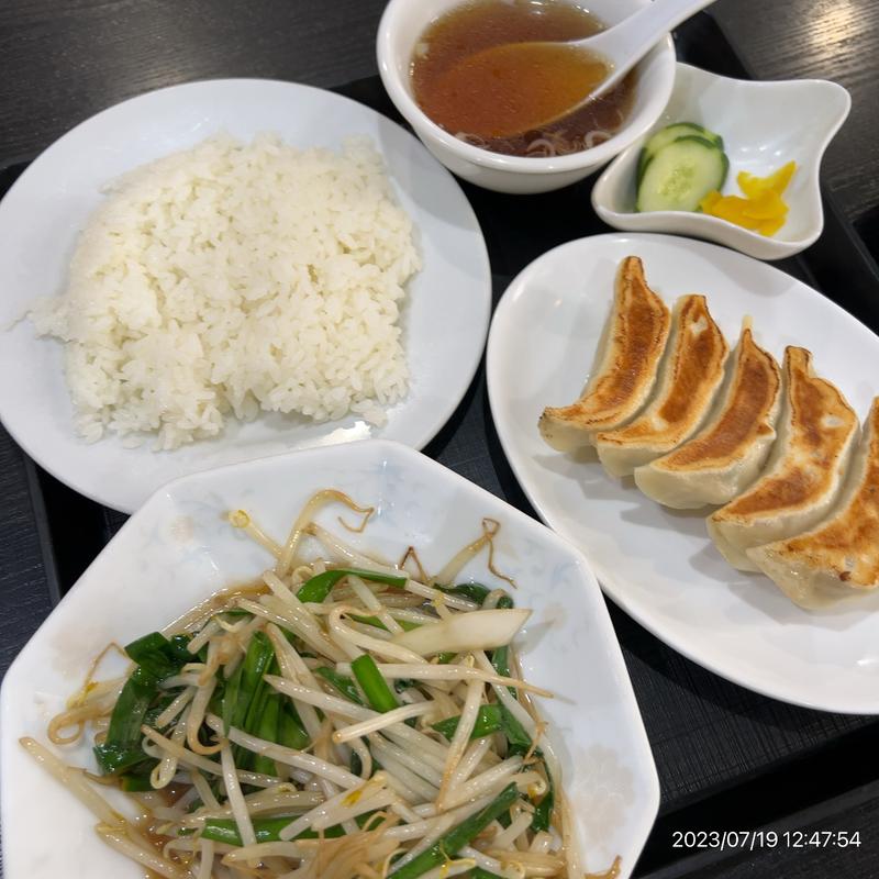 ニラ定食(神田餃子屋 )