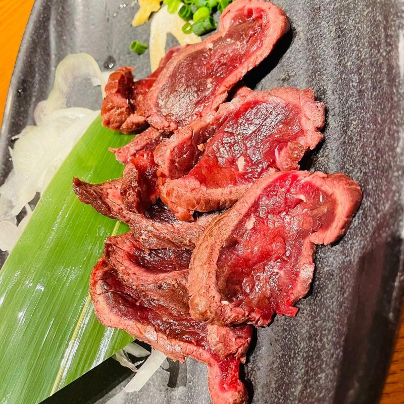 くじらのたたき(魚鮮水産 アイスタ新山口店 （ウオセンスイサン）)