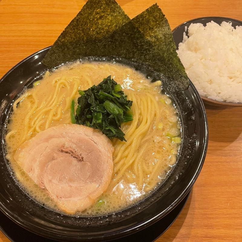(家系ラーメン一蓮家 垂水店)