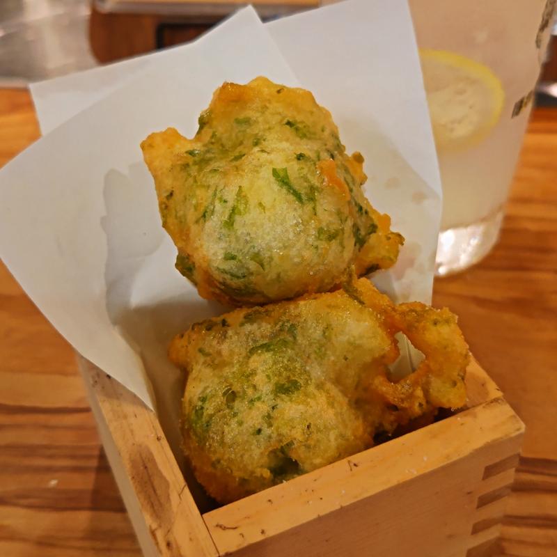 生青のりのゼッポリーニ(和い和いイタリアン酒場 とんとんとんきぃ)