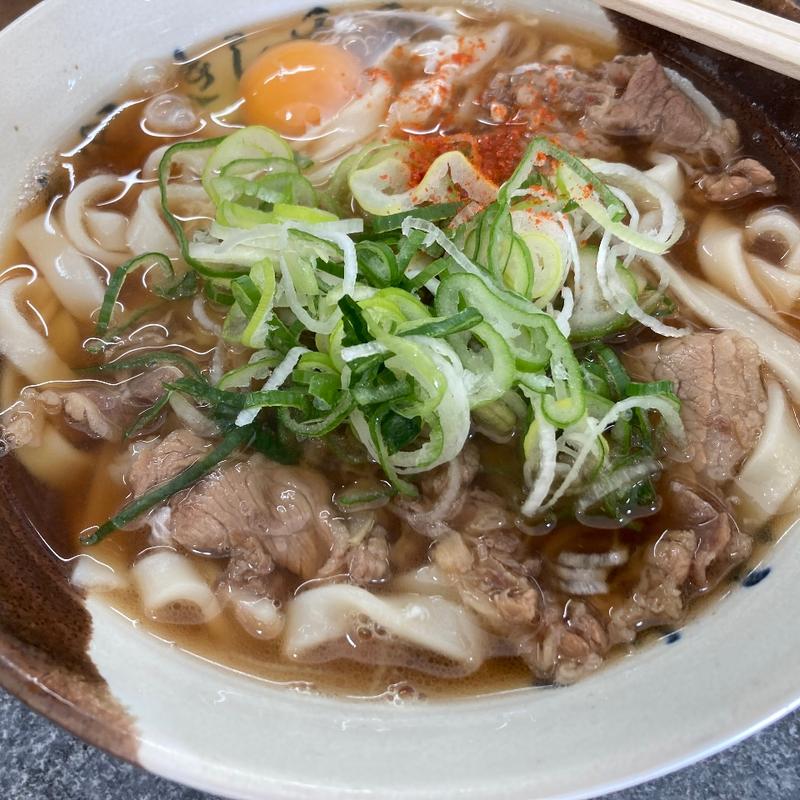 肉きしめん(名代きしめん 住よし JR名古屋駅1・2番ホーム店 （すみよし）)