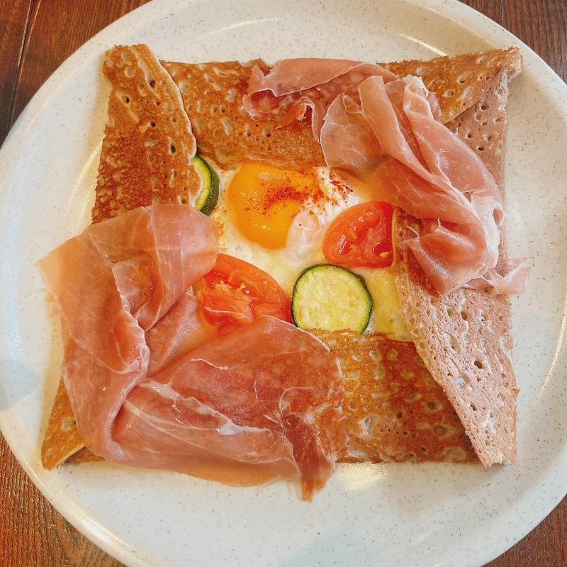 生ハムのガレット(ブレッツカフェ クレープリー 表参道店)