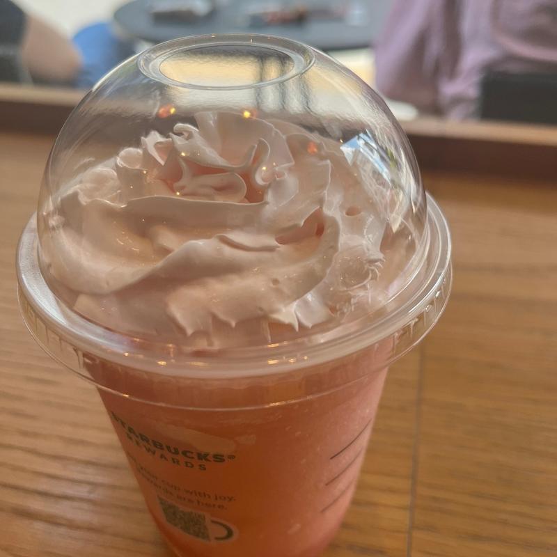 ピーチフラペチーノ(スターバックスコーヒー 大塚駅前店)