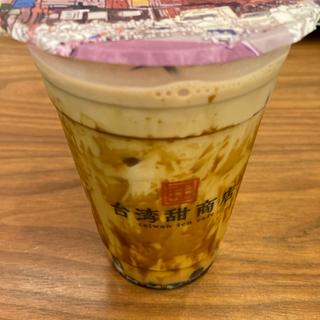 黒糖ミルクティー(台湾甜商店 阪急三番街店)