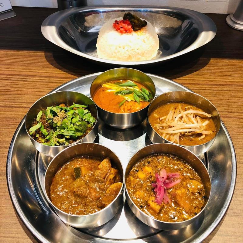 五種盛り(オイシイカレー)