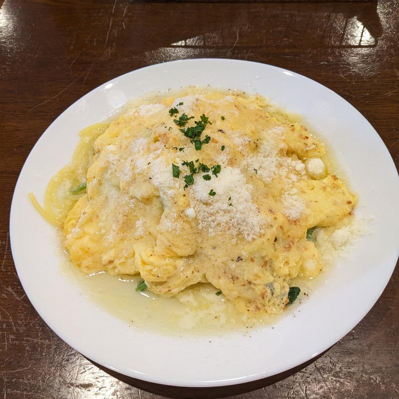 ガーリック&エッグパスタ(ケイジーズ)