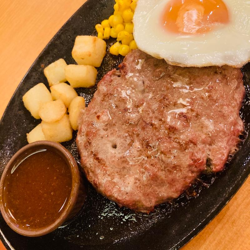 ハンバーグステーキ(サイゼリヤ 聖蹟桜ヶ丘ザスクエア店)